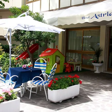 Astrid Hotel